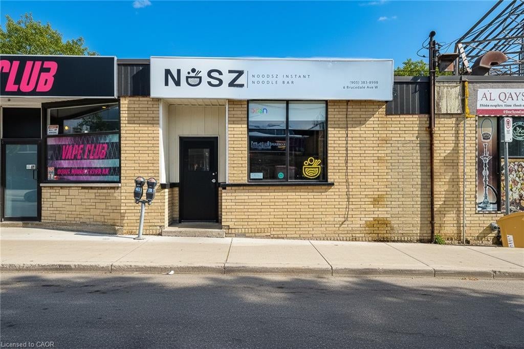 8 Brucedale Avenue W, Hamilton