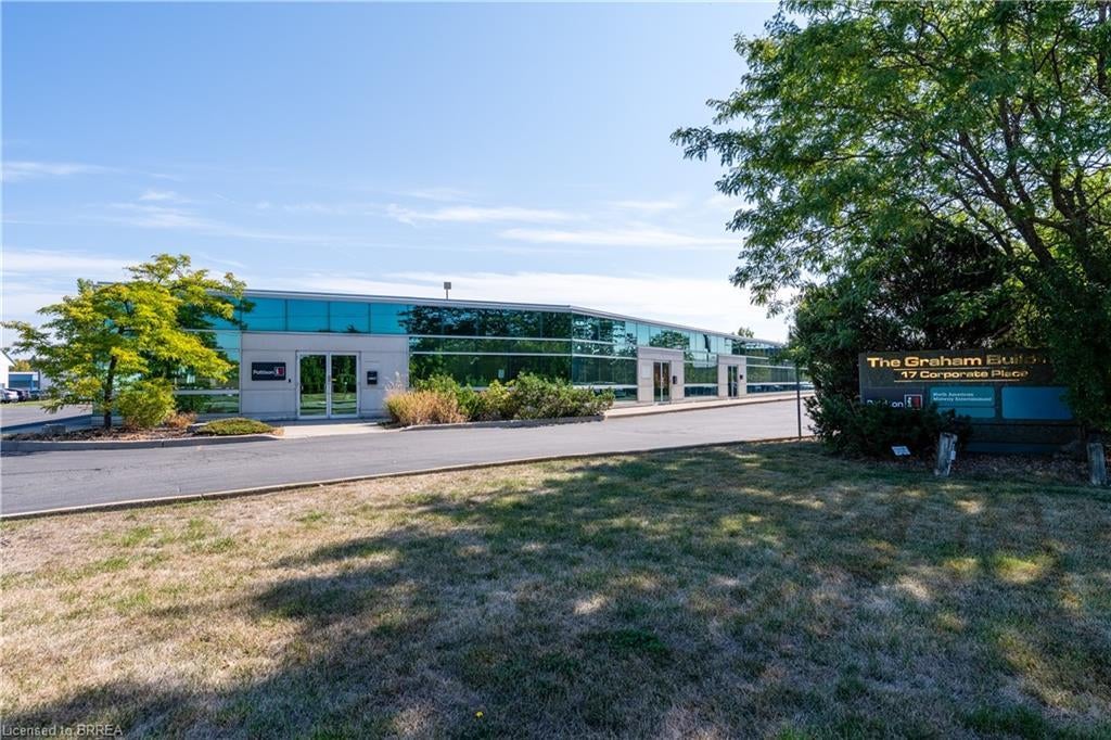 17 Corporate Place A, Brantford