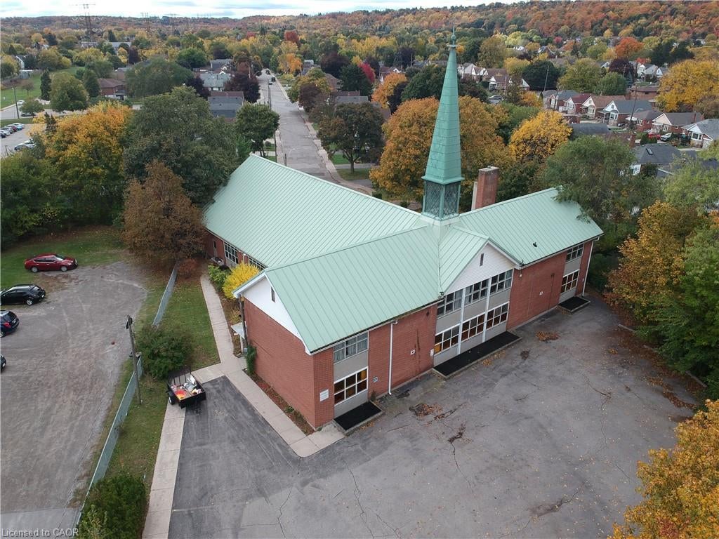 1974 King Street E, Hamilton