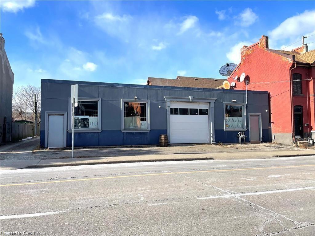 249 John Street N, Hamilton