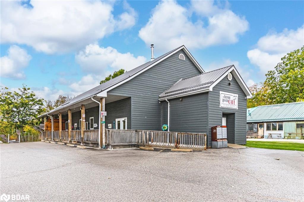 5273 County Road 9, Clearview