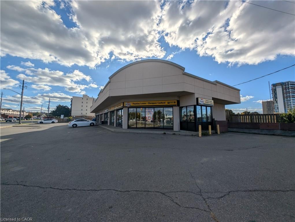 309 Grays Road, Hamilton