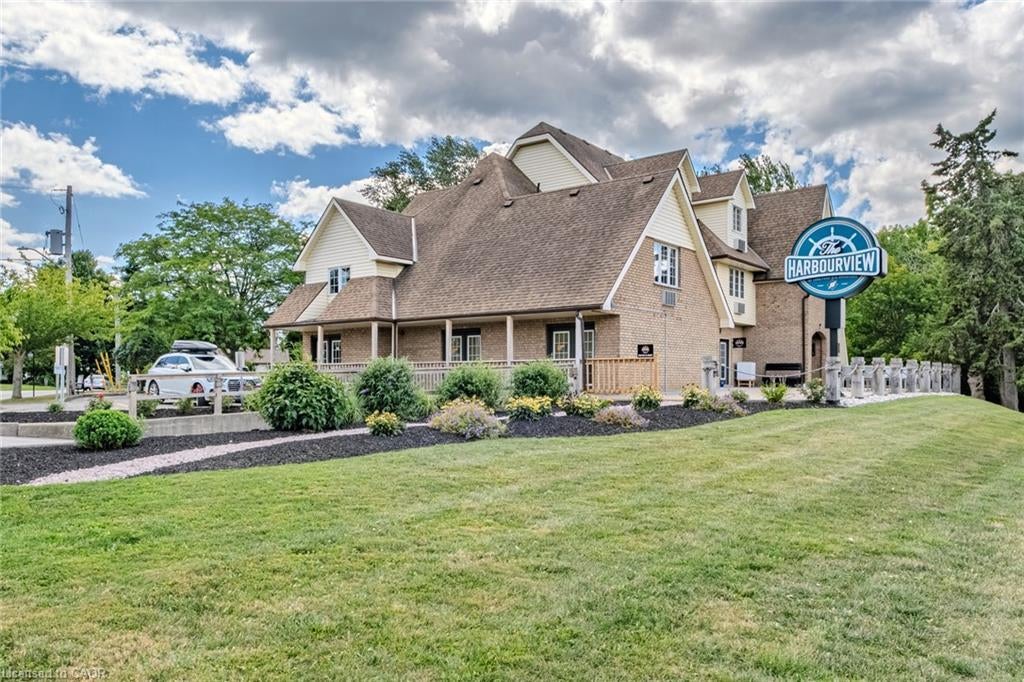 30 John Street, Port Dover