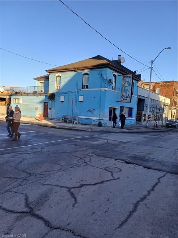 419 Barton Street E, Hamilton