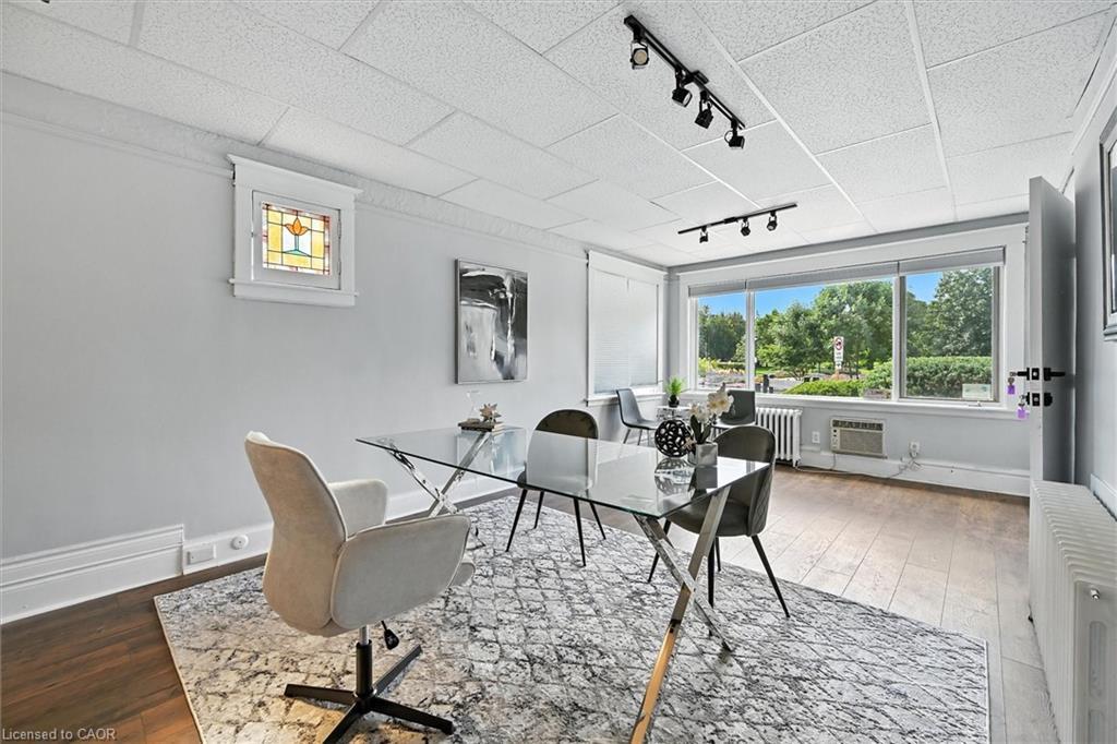 1047 Main Street E, Hamilton