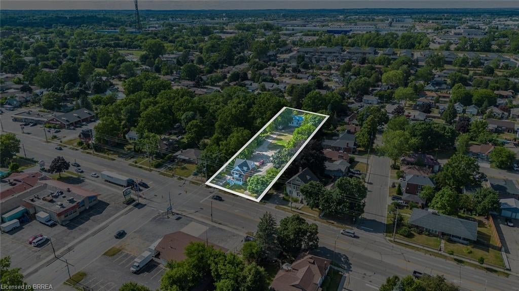 816 Colborne Street E, Brantford