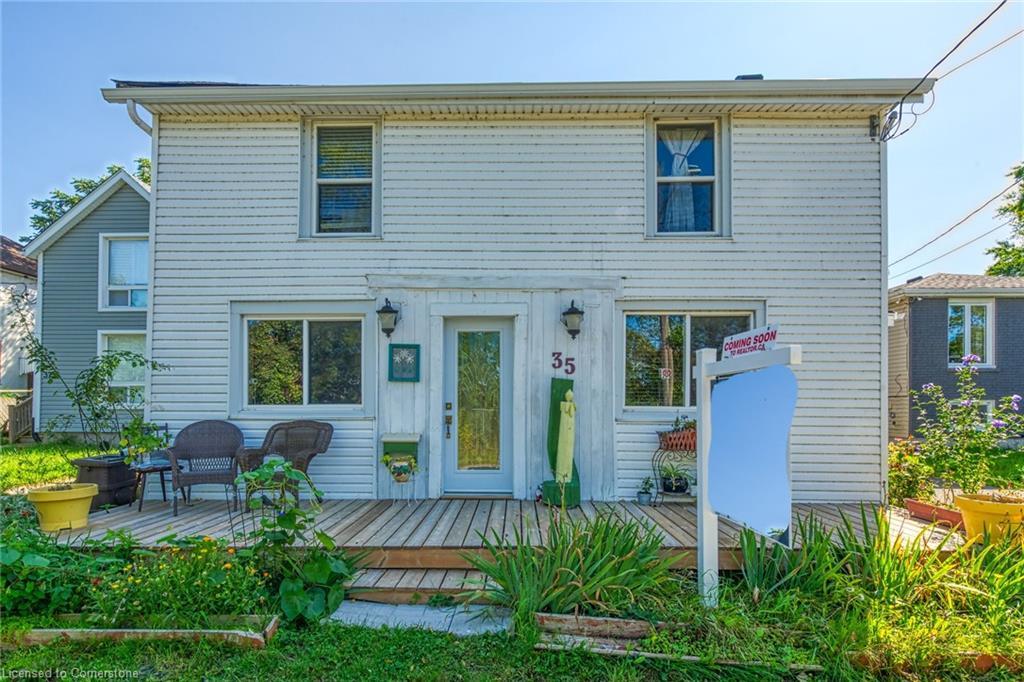 35 Canal Bank Road, Port Colborne