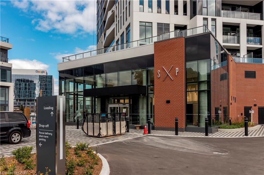 25 Wellington Street S 3510, Kitchener