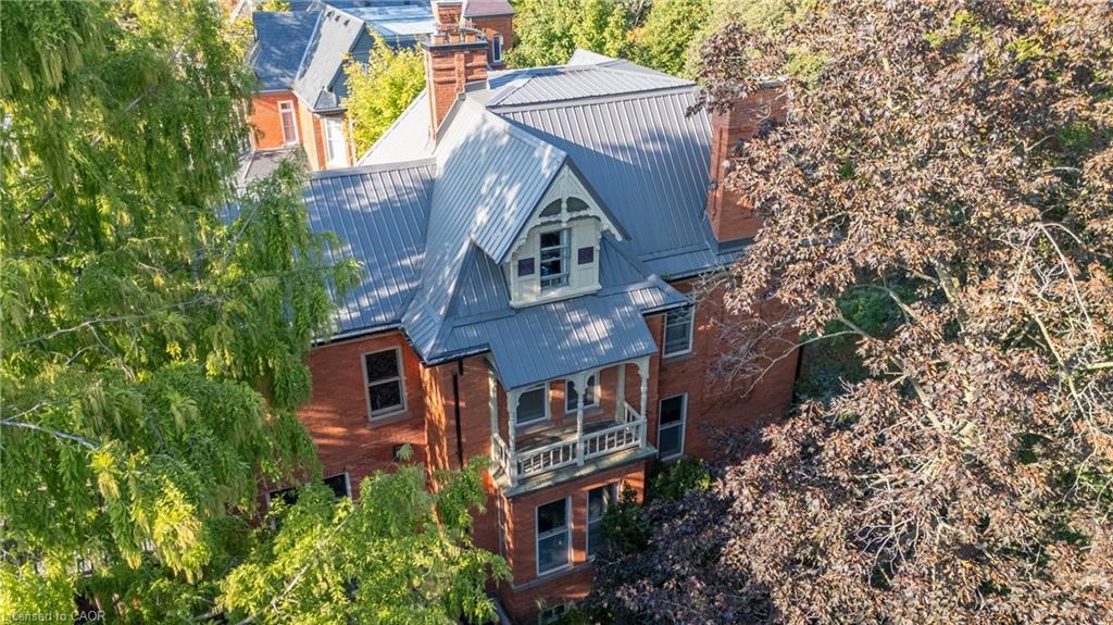 105 Vansittart Avenue, Woodstock