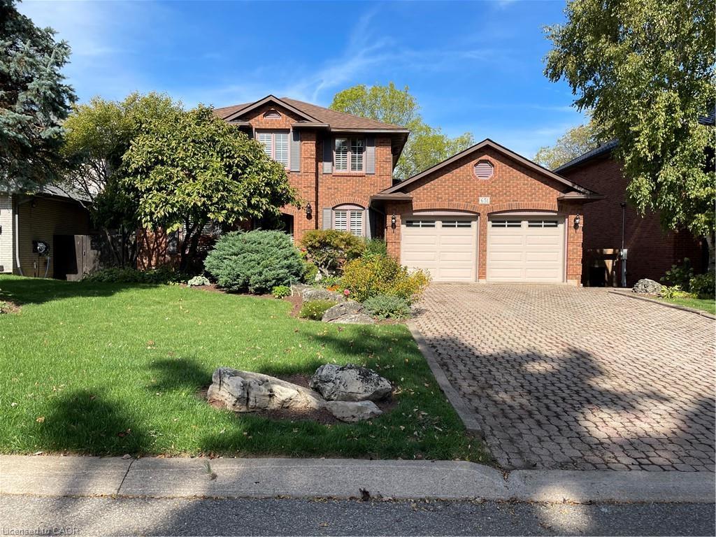651 Deervalley Road, Ancaster