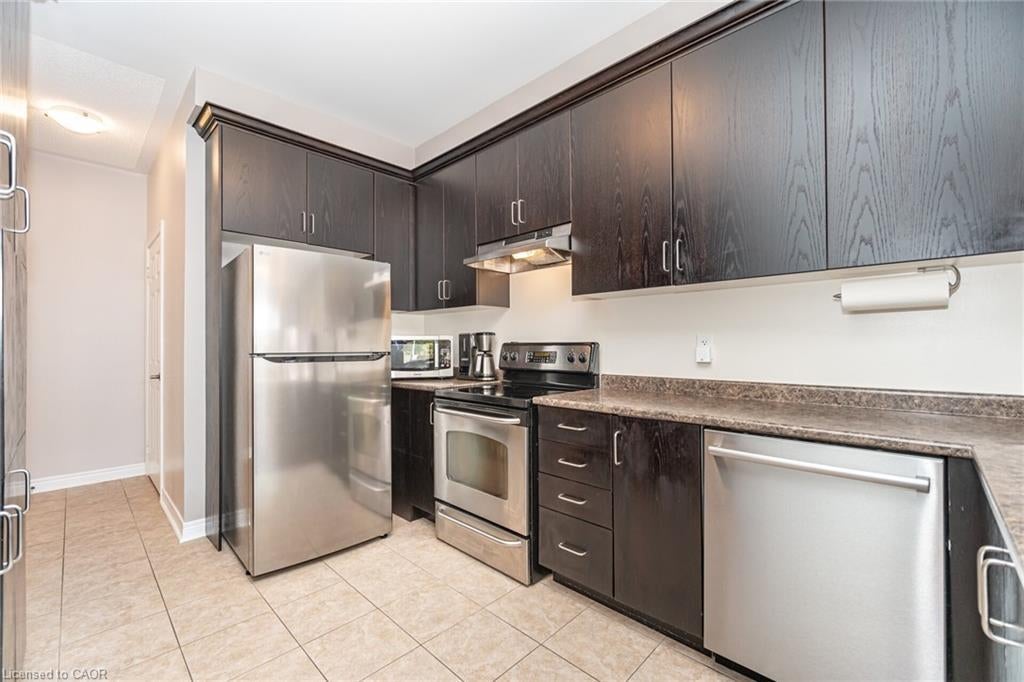 81 Paperbark Avenue, Vaughan