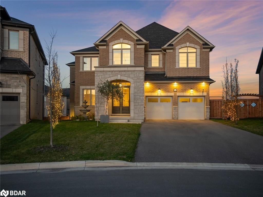 1335 Britton Crescent, Milton