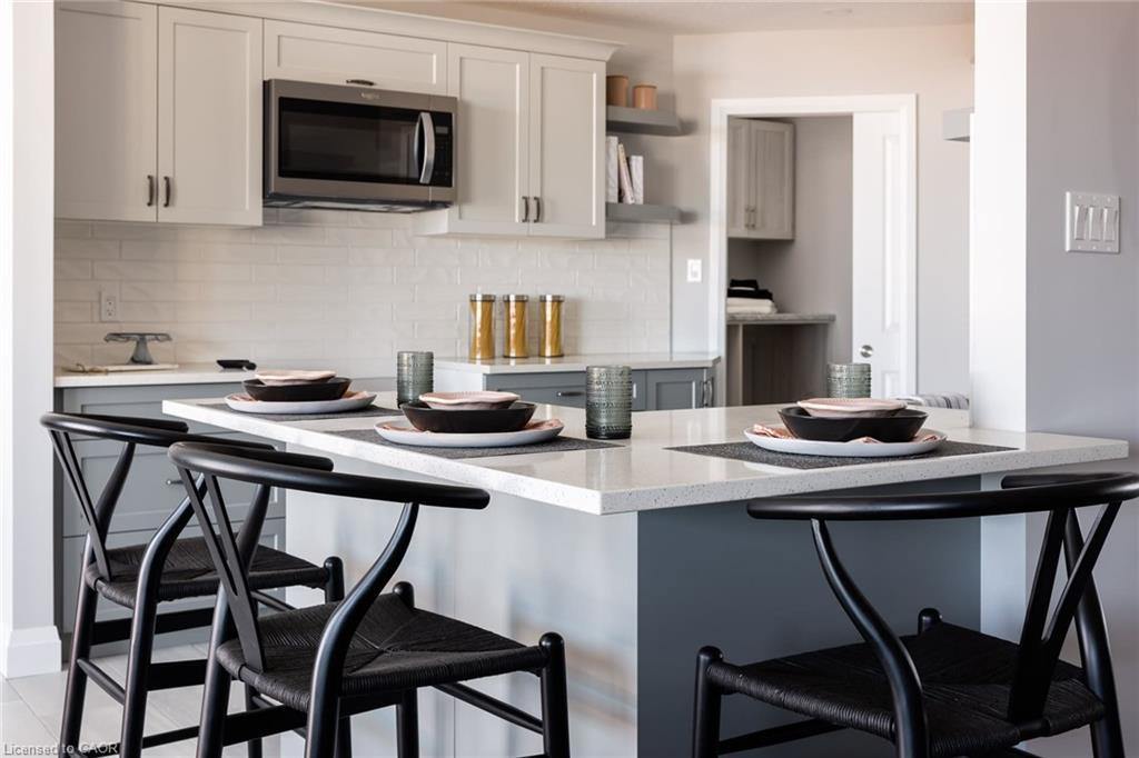 202 Bridge Crescent, Minto