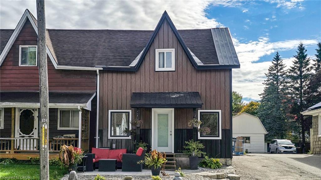 94 Mill Street, Uxbridge