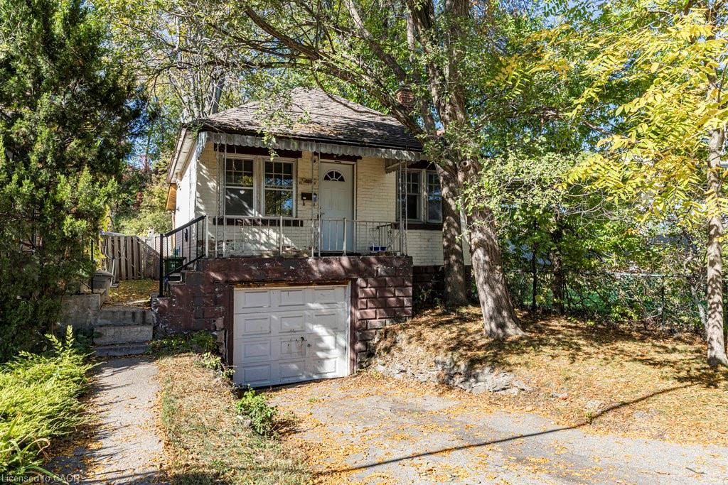 132 Tope Crescent, Hamilton