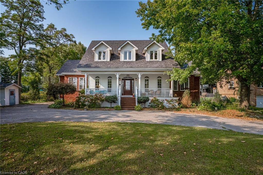 163 Book Road W, Ancaster