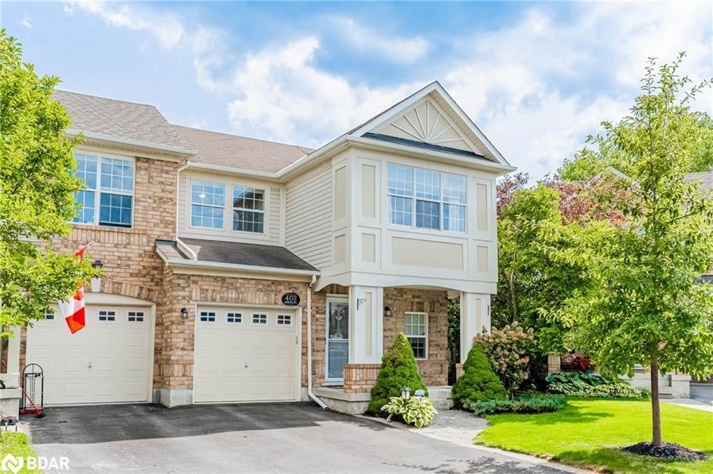 402 Baverstock Crescent, Milton