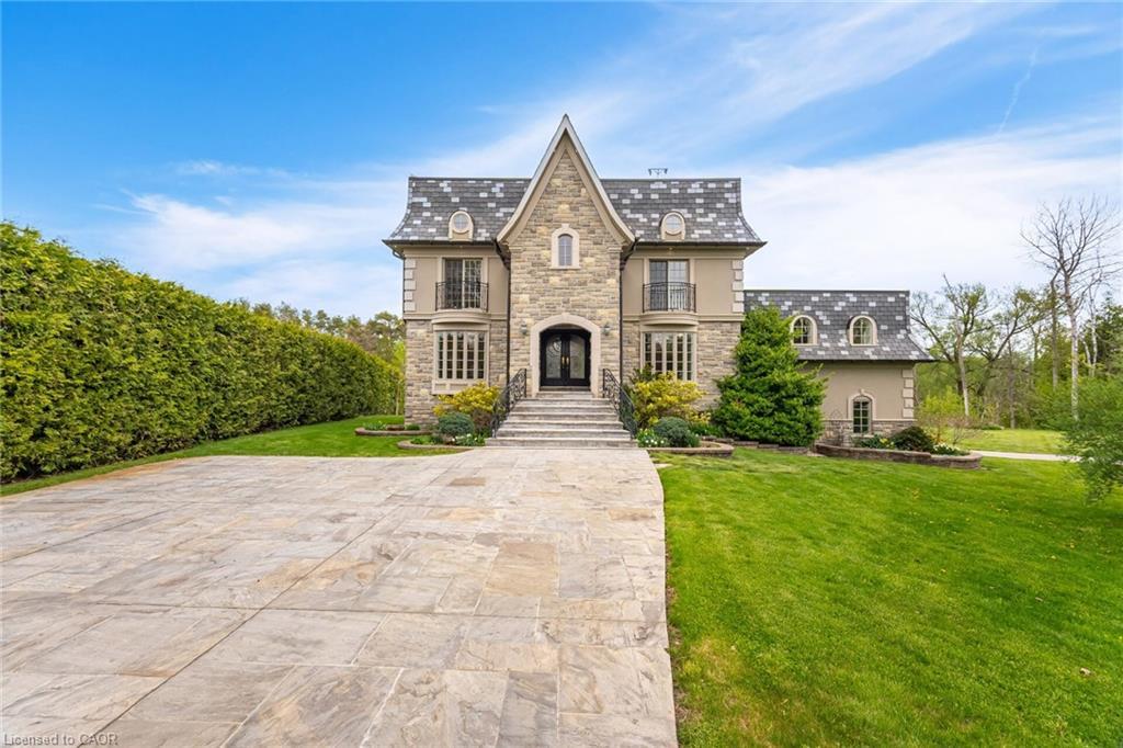 4313 Sideroad 20, Bradford