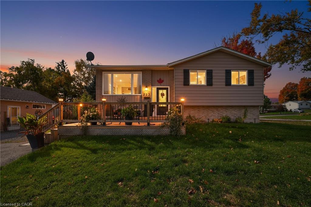 253 Lescaut Road, Midland