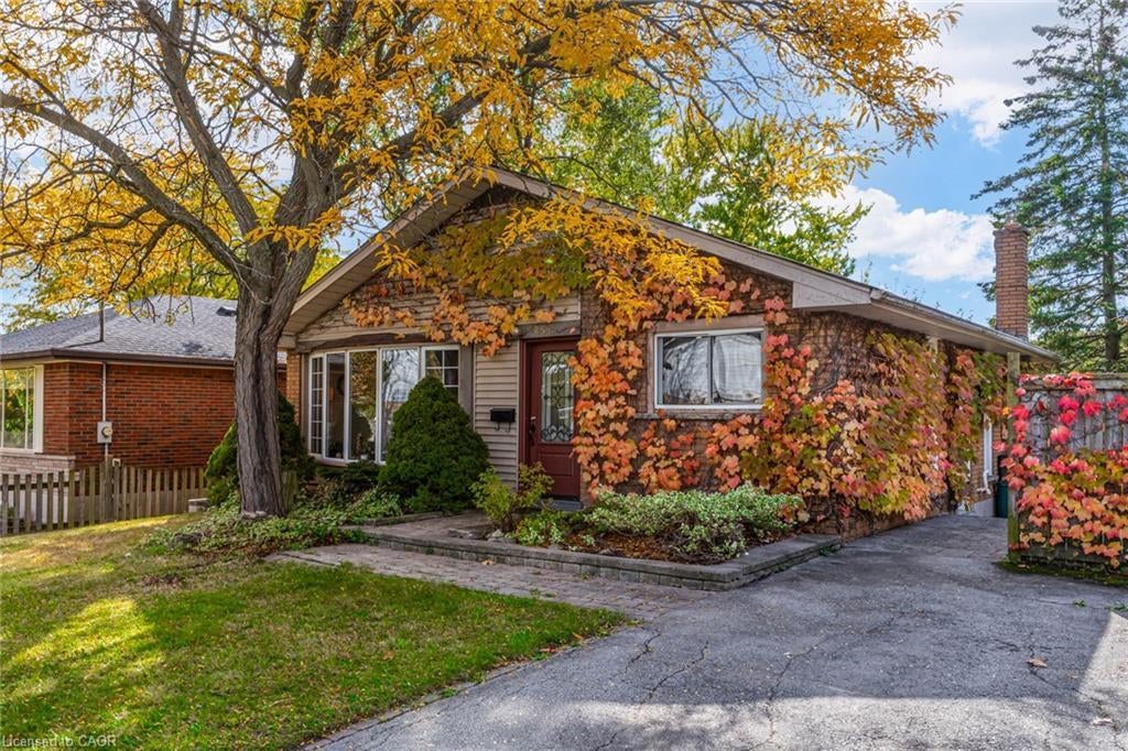 1258 Fisher Avenue, Burlington