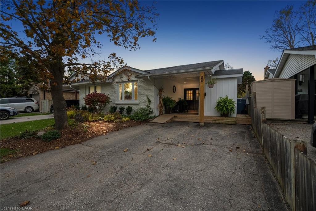 86 Queensdale Crescent, Guelph