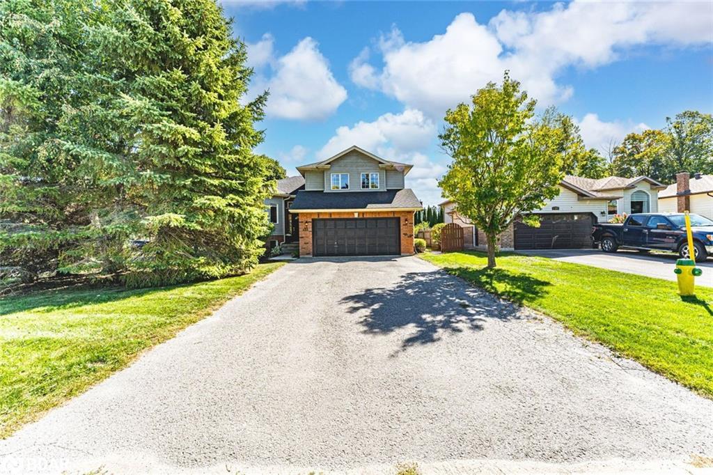 239 Simcoe Street, Stayner