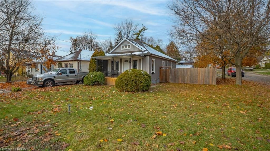 400 Wellington Street, Brantford