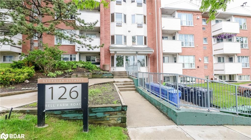 126 Bell Farm Road 113, Barrie