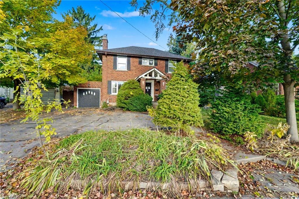 2317 Lakeshore Road, Burlington