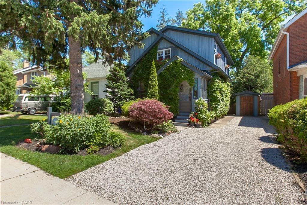 2154 Caroline Street, Burlington