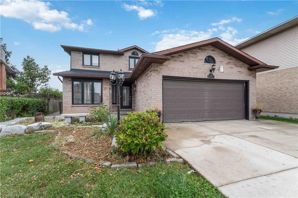 15 Anita Court, Hamilton