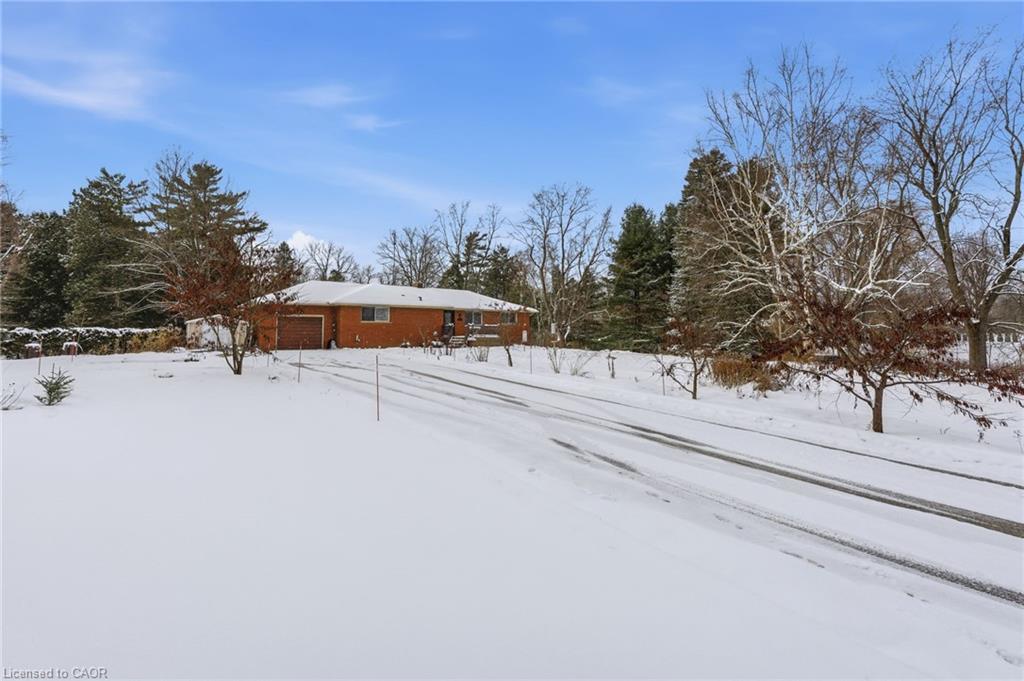 6780 Mcniven Road, Burlington