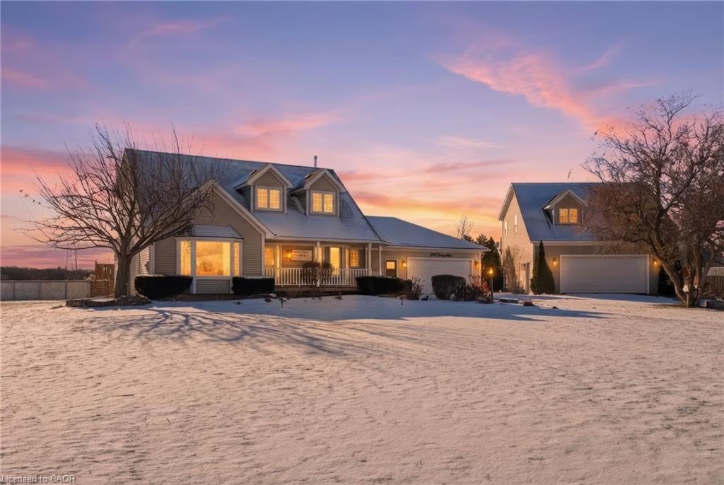 5940 Young Street, Grimsby