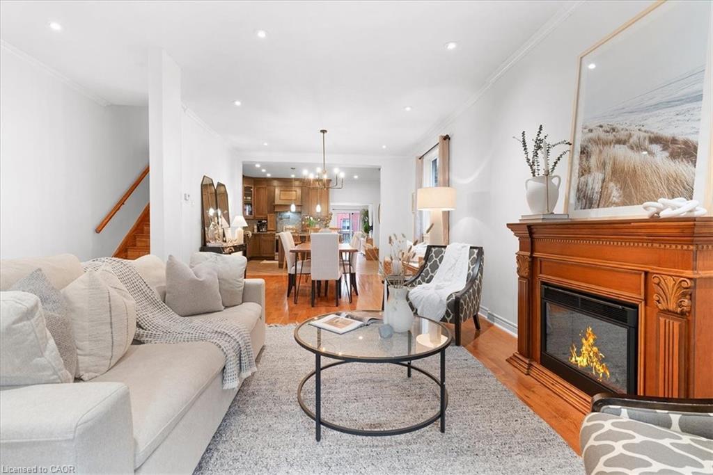 336 Emerald Street N, Hamilton