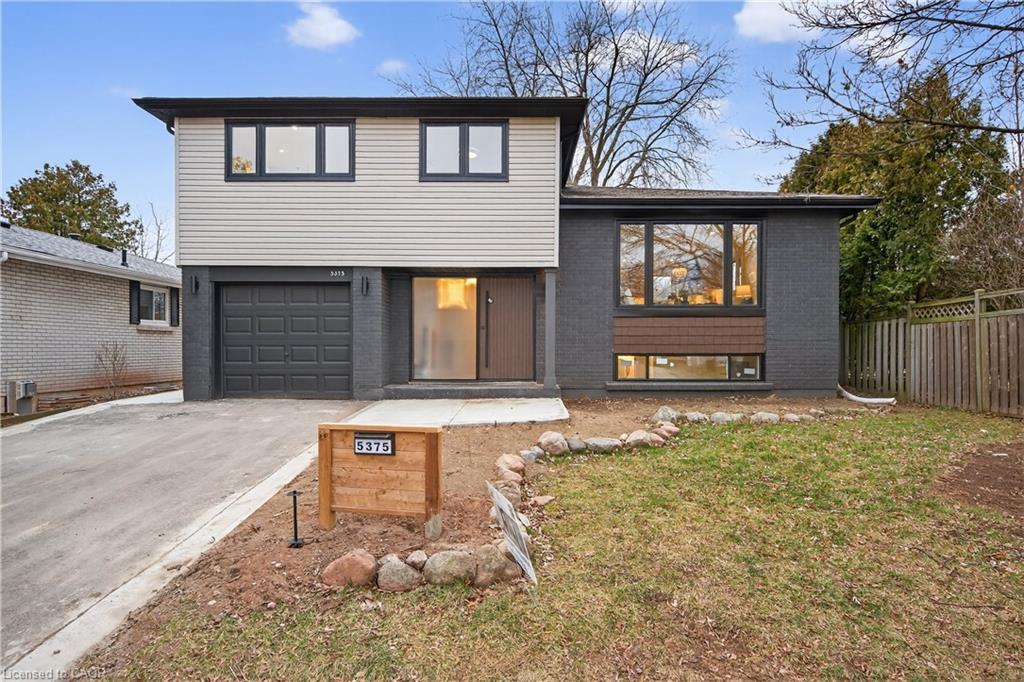 5375 Riverside Drive, Burlington