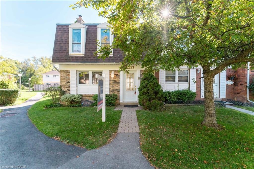 2252 Upper Middle Road 6, Burlington