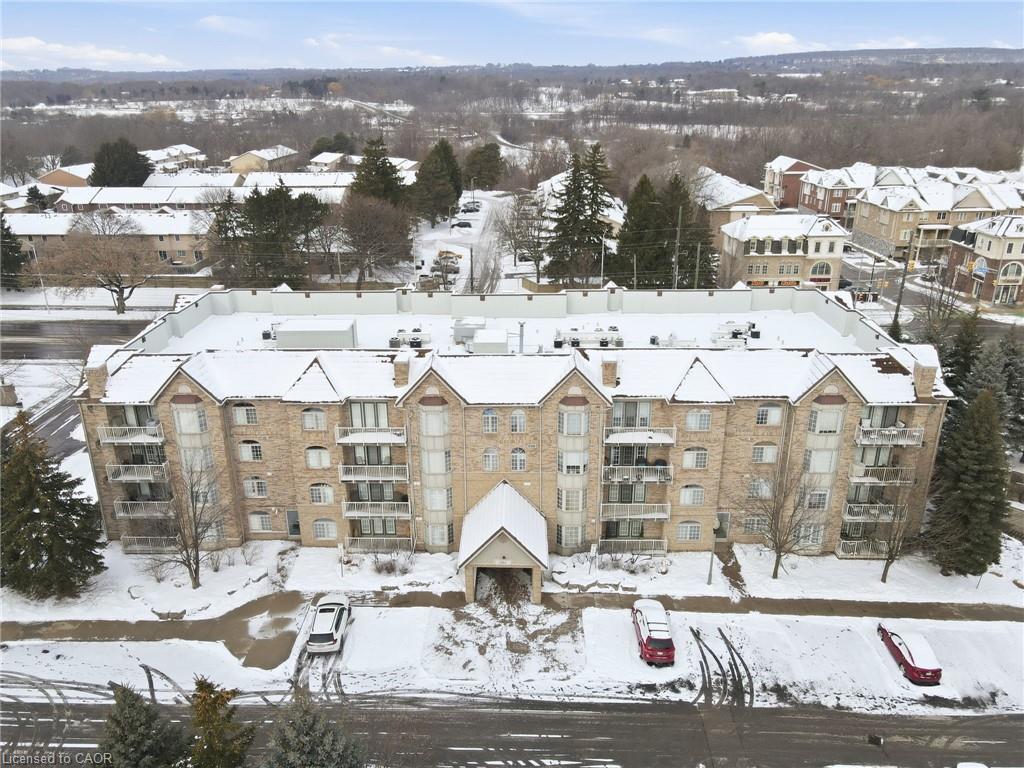 216 Plains Road W E106, Burlington