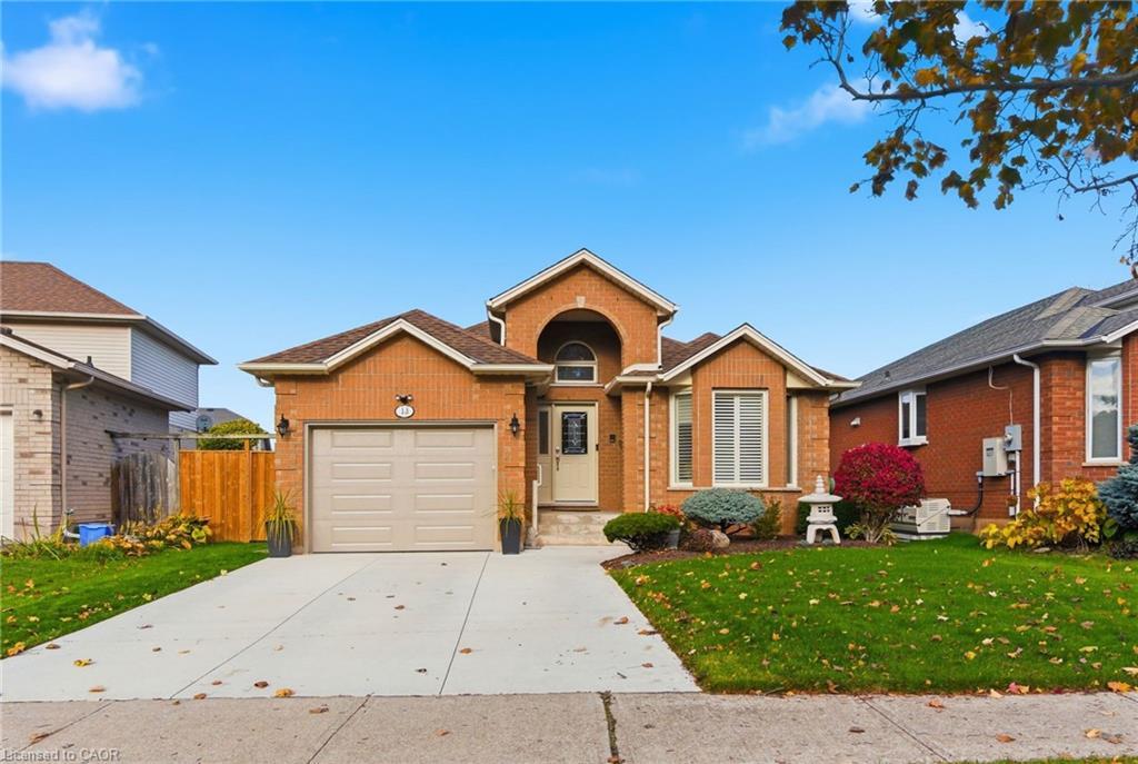 13 Colonial Crescent, Grimsby