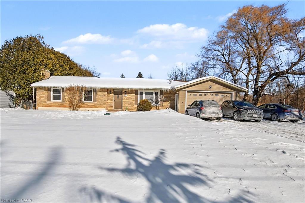 334 Freelton Road, Hamilton