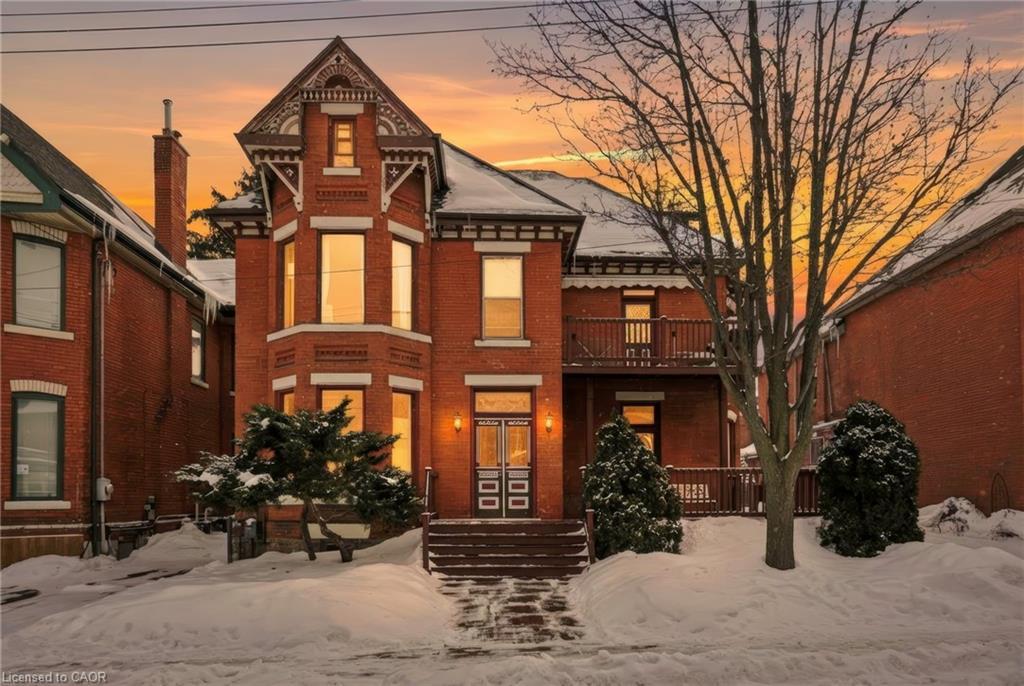 27 Ontario Avenue, Hamilton