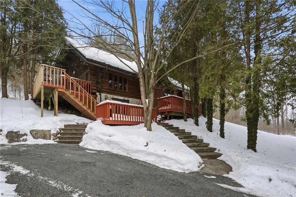 1112 Safari Road, Millgrove