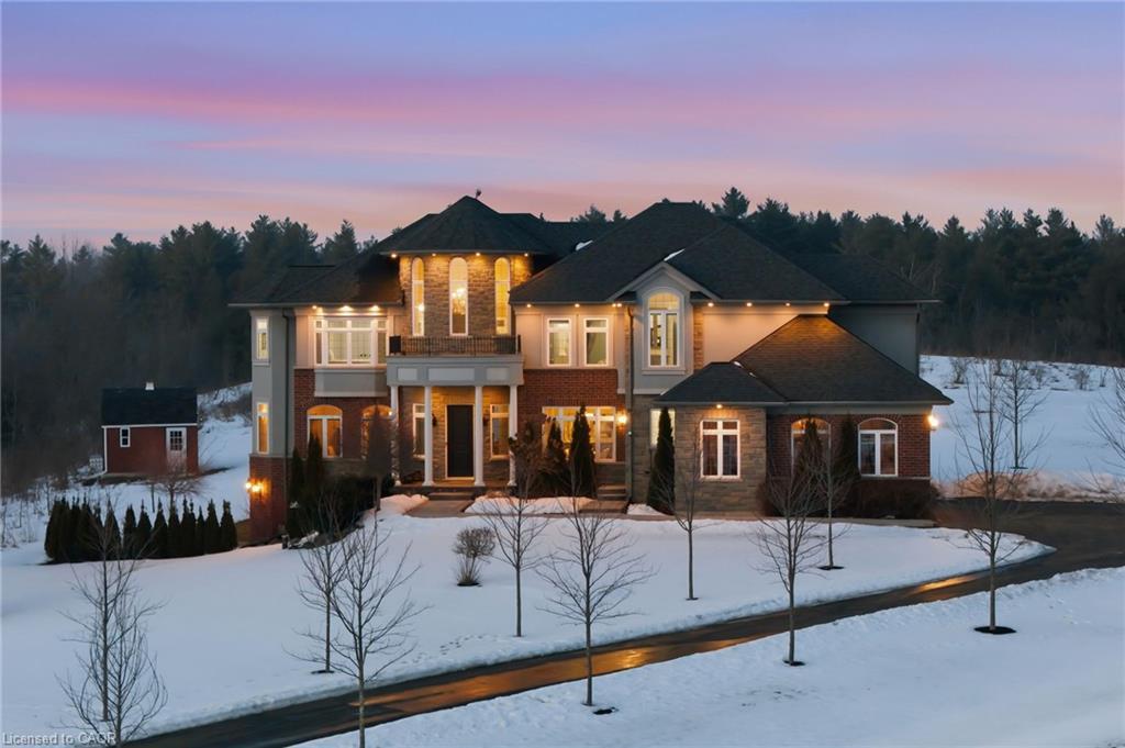 100 Chesswood Trail, Flamborough