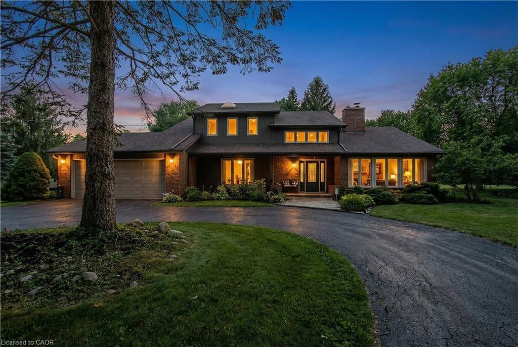 2431 Britannia Road, Burlington