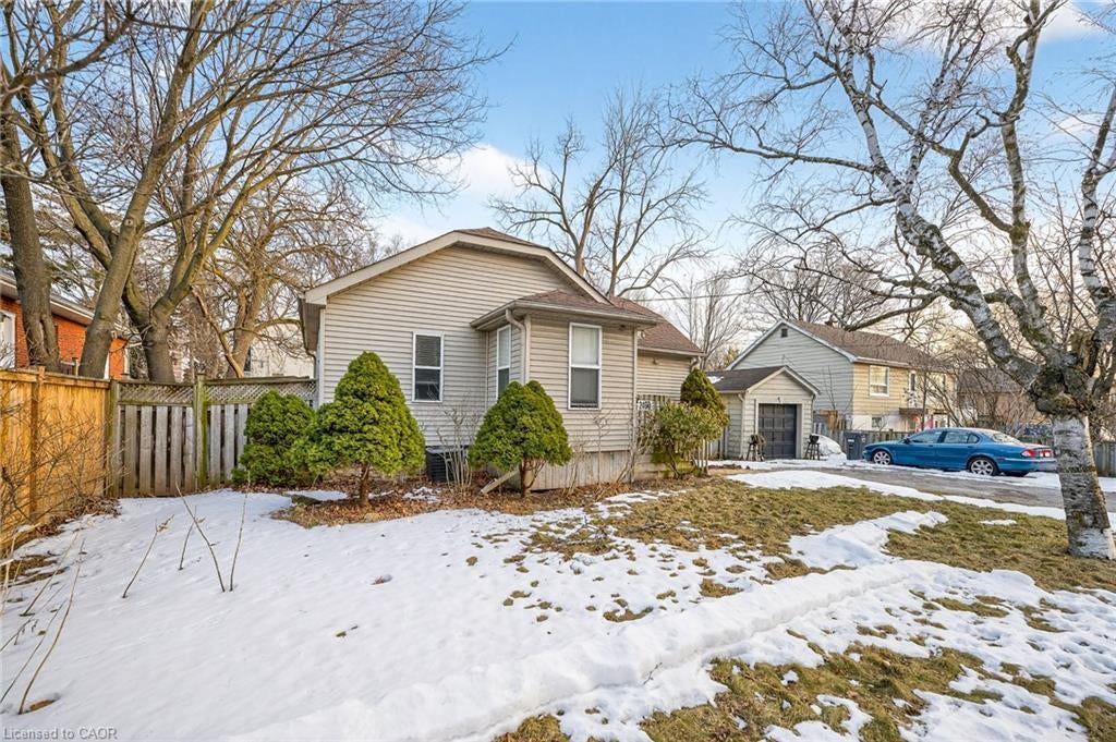 2450 Woodward Avenue, Burlington