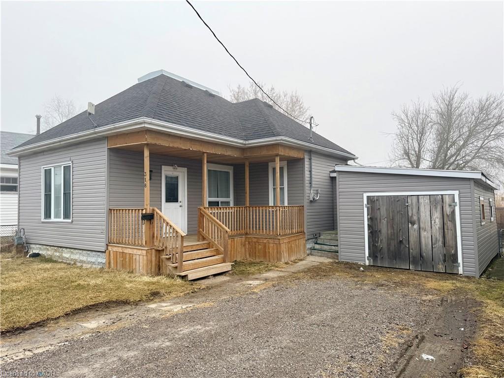318 Lafontaine Street, Wallaceburg