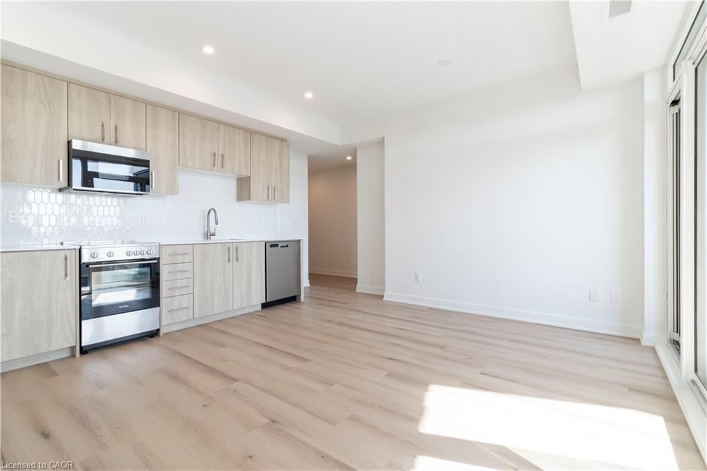 25 Wellington Street S 506, Kitchener