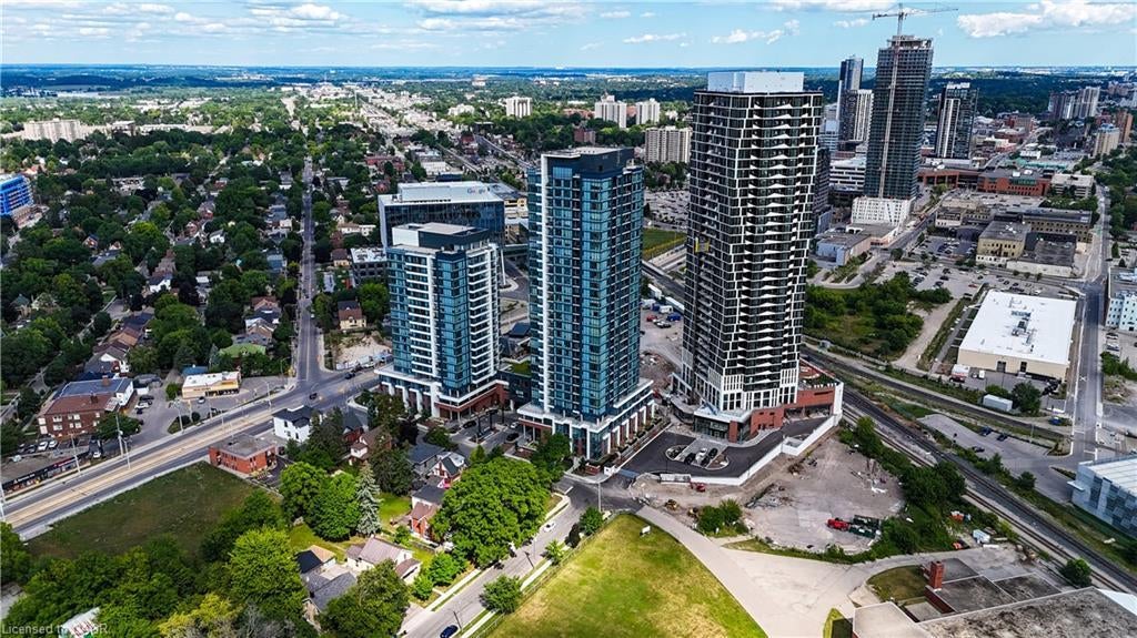 25 Wellington Street S 2004, Kitchener