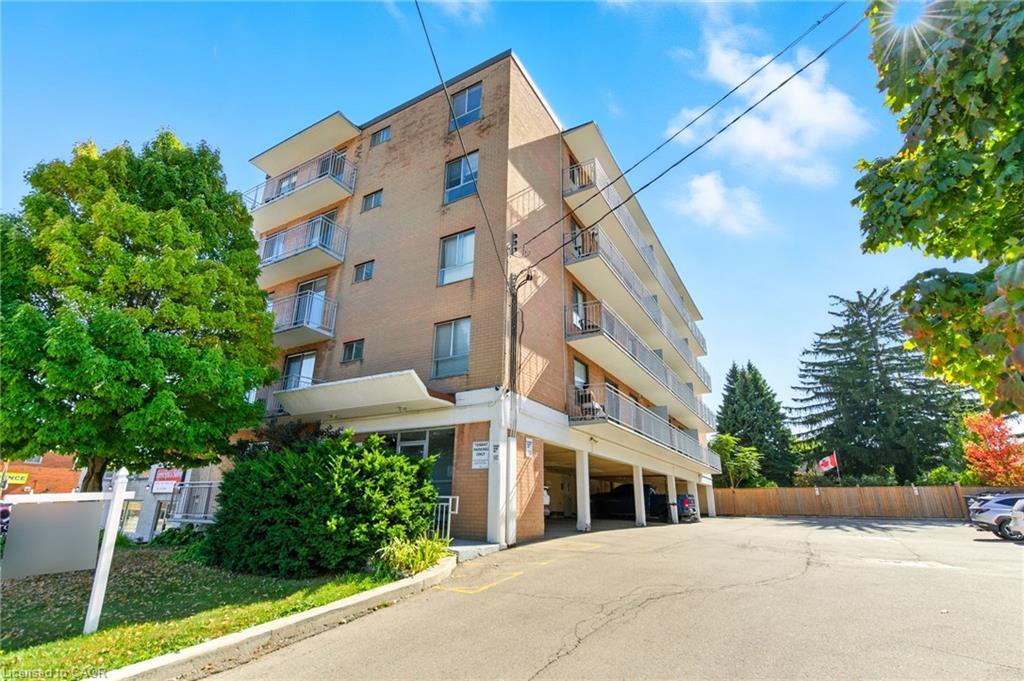 2322 King Street E 22, Hamilton