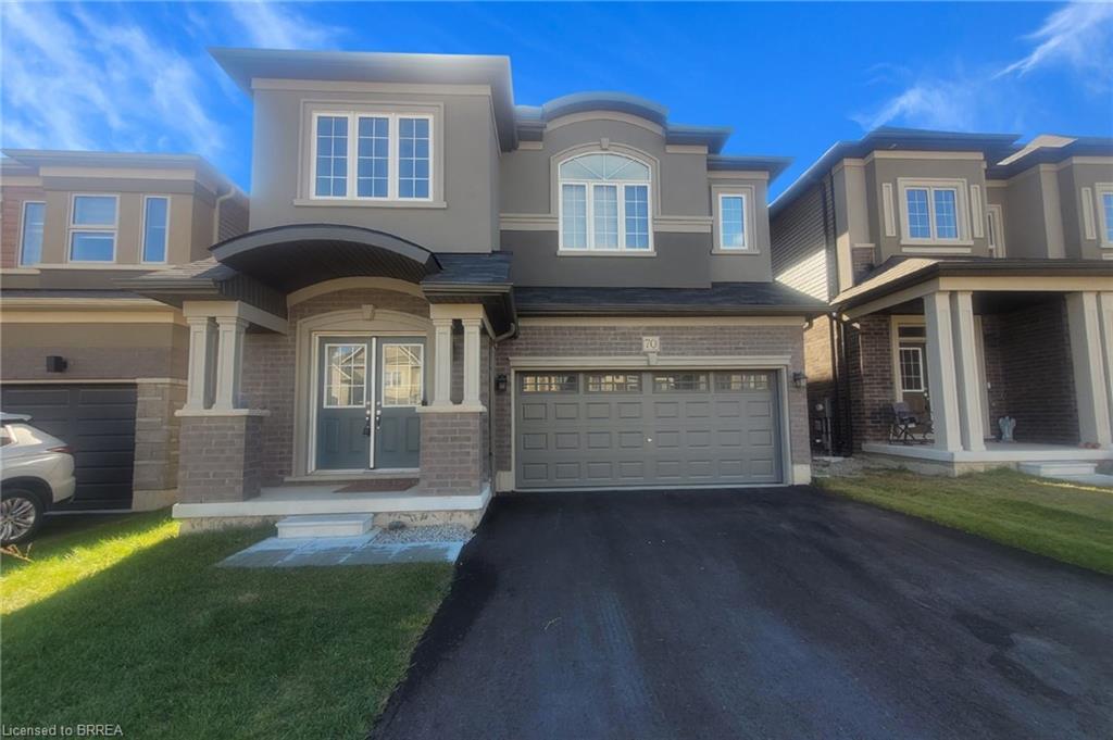 70 Hitchman Street, Paris