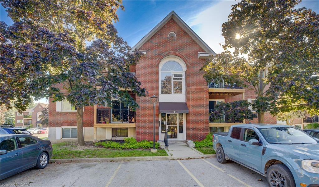 565 Greenfield Avenue 503, Kitchener